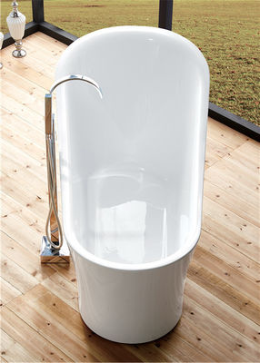 Space Saving Acrylic Pedestal Tub Freestanding Oval Tub In Small Space supplier