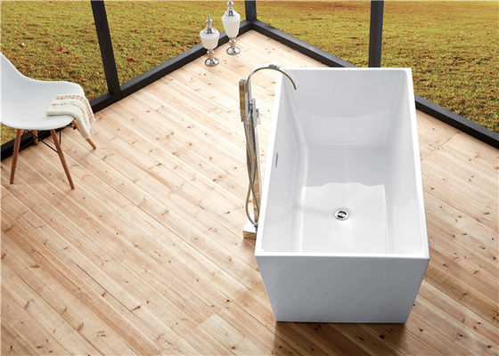 Fiberglass Freestanding Rectangular Tub , Modern Stand Alone Tub In Small Bathroom supplier