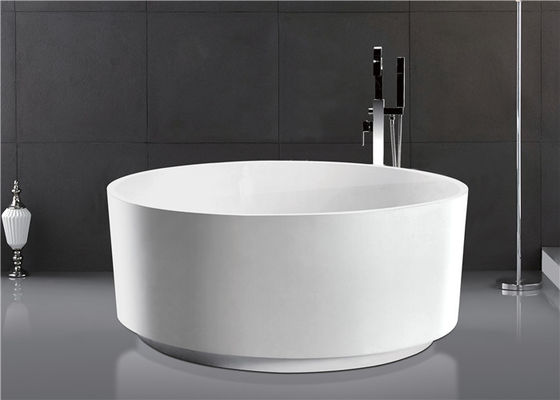 White High End Acrylic Freestanding Soaking Tubs For Small Spaces Round Shape supplier