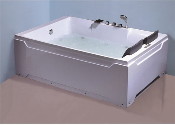 Square Freestanding Whirlpool Bathtubs , Whirlpool Jet Tubs For Small Bathrooms supplier