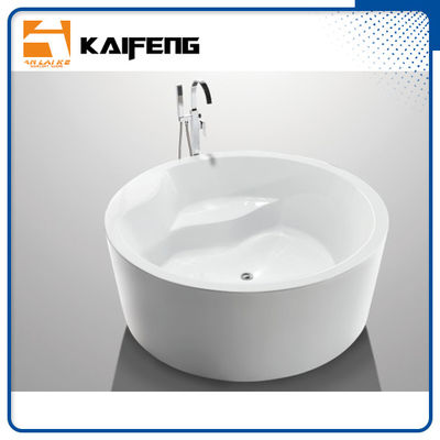 White Round Freestanding Bathtub Acrylic Round Soaking Tub With Center Drain supplier
