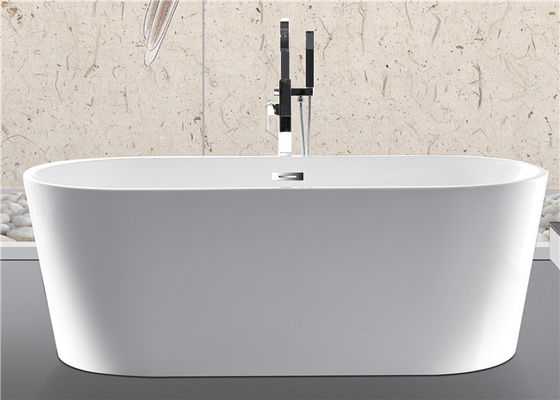 Modern Oval Freestanding Tub With Deck Mount Faucet 1700 * 800 * 600mm supplier