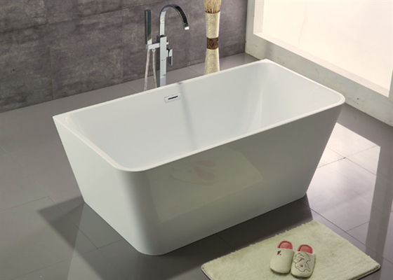 Customized Acrylic Free Standing Bathtub With Center Position Drainer supplier